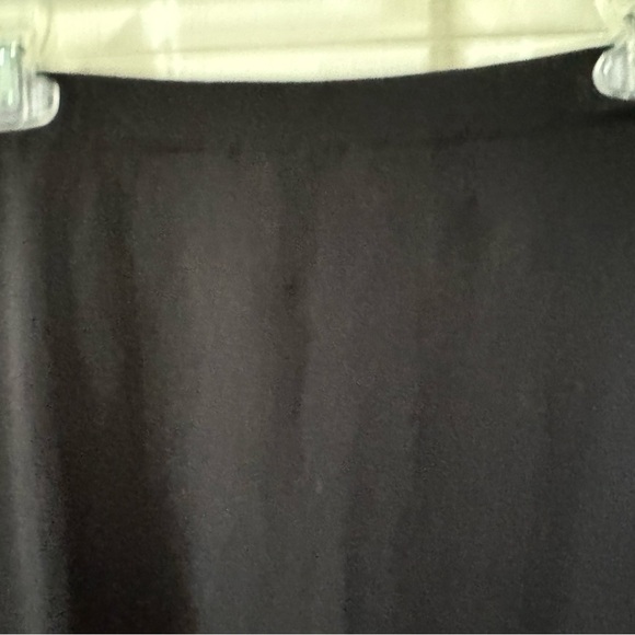 Carmen Marc Valvo Black S, Knit Skirt, Straight, NWT - Picture 3 of 5